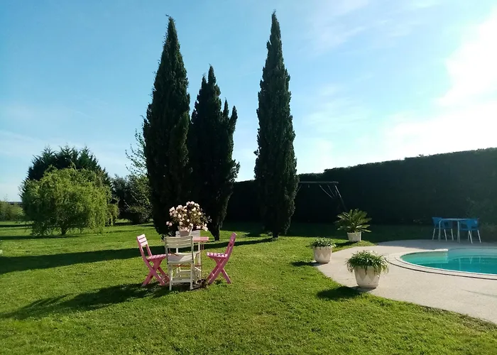 ベッド・アンド・ブレックファスト Le Chene Blanc *